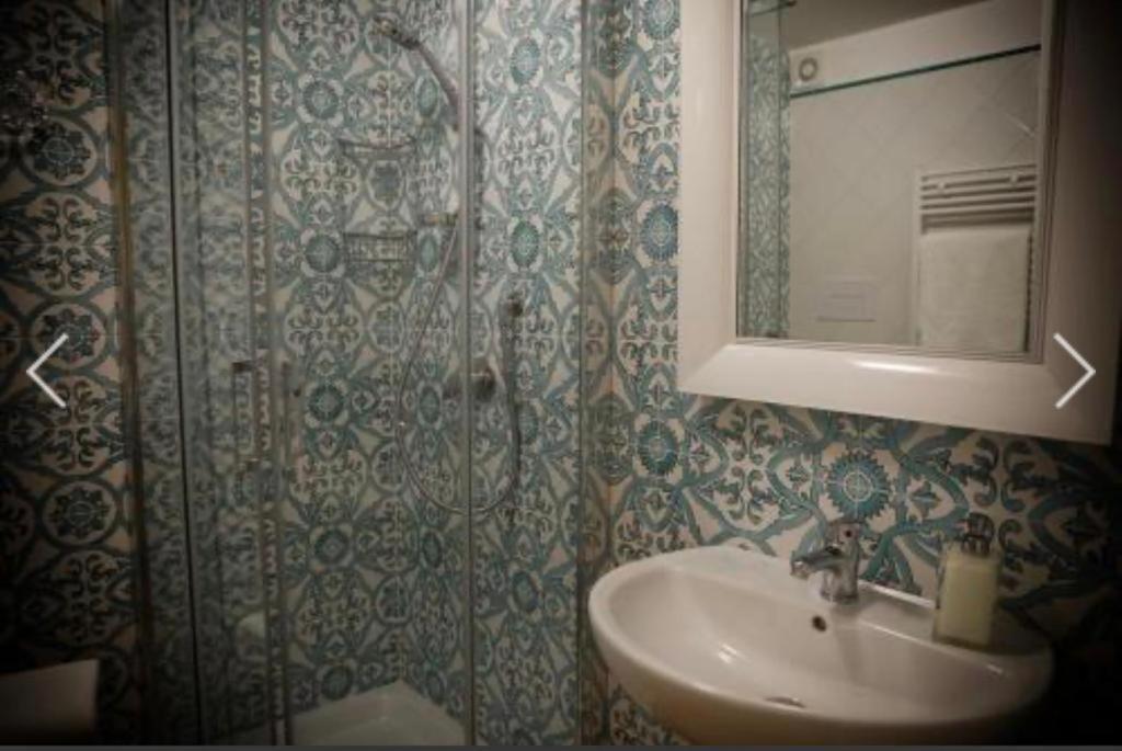 مبيت وإفطار ساليرنو Dimora Del Campo Charming House المظهر الخارجي الصورة