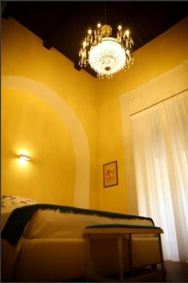 مبيت وإفطار ساليرنو Dimora Del Campo Charming House المظهر الخارجي الصورة
