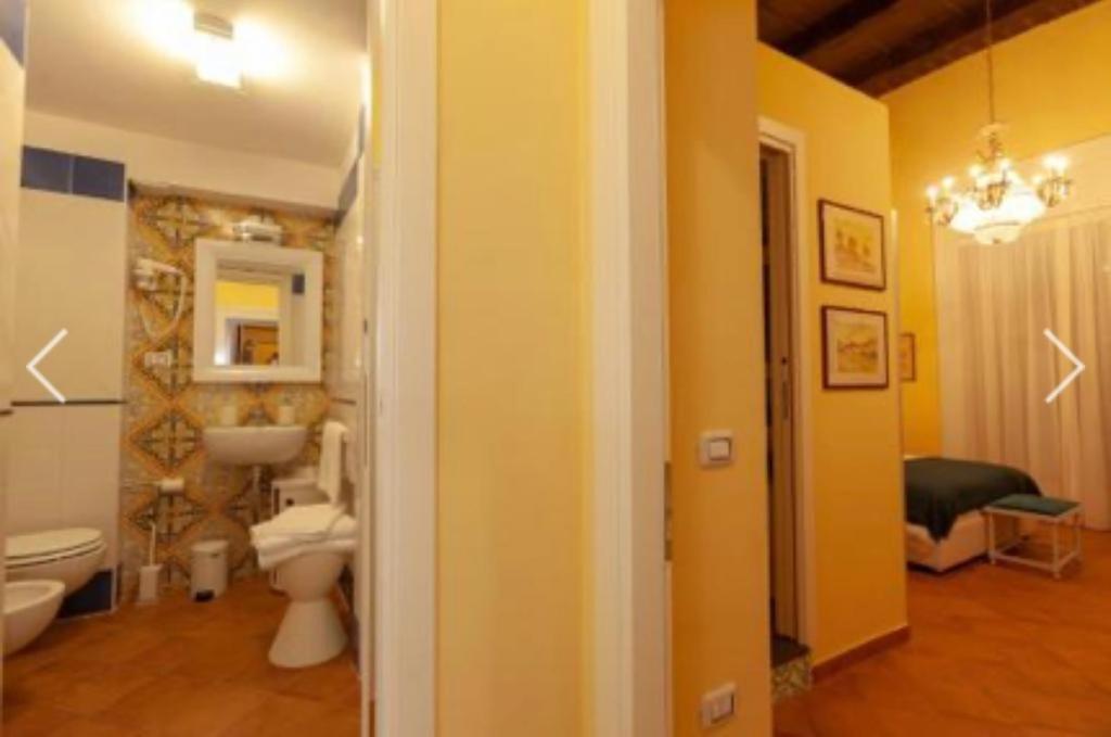 مبيت وإفطار ساليرنو Dimora Del Campo Charming House المظهر الخارجي الصورة