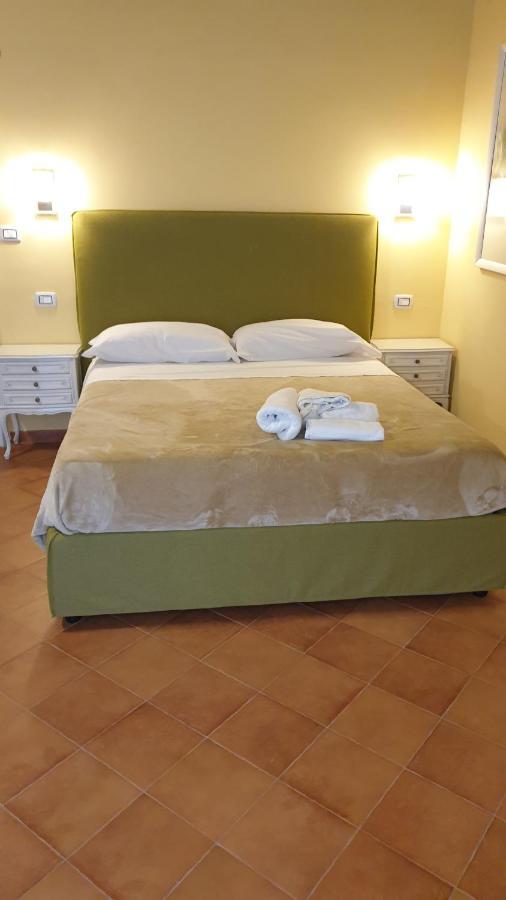 مبيت وإفطار ساليرنو Dimora Del Campo Charming House المظهر الخارجي الصورة