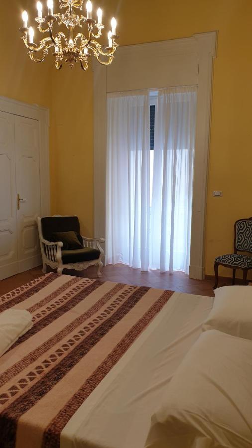 مبيت وإفطار ساليرنو Dimora Del Campo Charming House المظهر الخارجي الصورة
